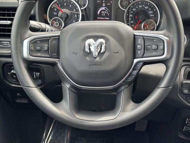 2026 RAM Ram 1500 RAM 1500 TRADESMAN CREW CAB 4X4 5'7' BOX