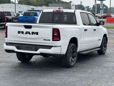 2026 RAM Ram 1500 RAM 1500 EXPRESS CREW CAB 4X4 5'7' BOX