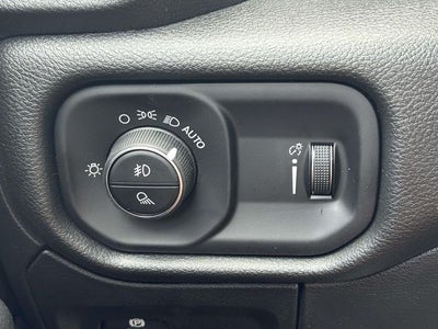 2026 RAM Ram 1500 RAM 1500 WARLOCK CREW CAB 4X4 5'7' BOX