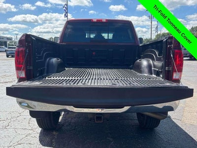 2017 RAM 2500 SLT Crew Cab 4x4 6'4' Box
