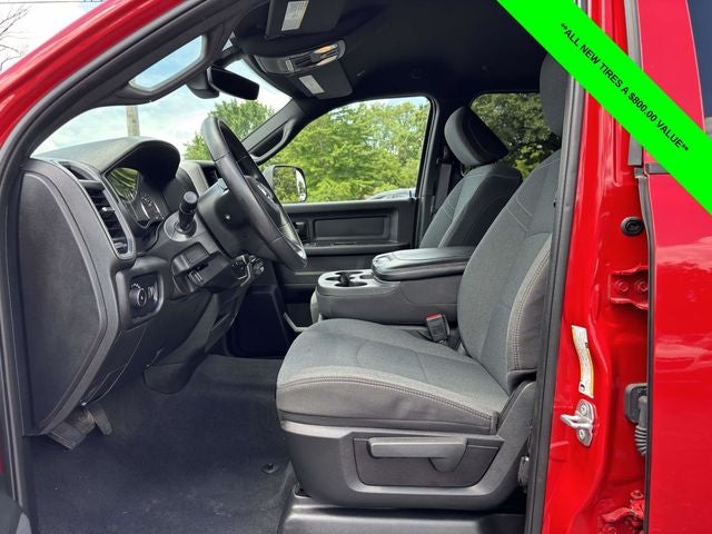 2022 RAM 2500 Tradesman Crew Cab 4x4 6'4' Box
