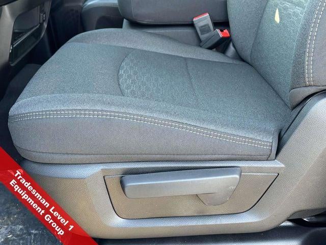 2026 RAM Ram 2500 RAM 2500 BLACK EXPRESS CREW CAB 4X4 6'4' BOX