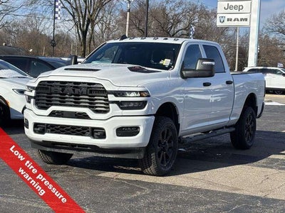 2026 RAM Ram 2500 RAM 2500 BLACK EXPRESS CREW CAB 4X4 6'4' BOX