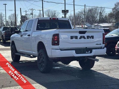 2026 RAM Ram 2500 RAM 2500 BLACK EXPRESS CREW CAB 4X4 6'4' BOX
