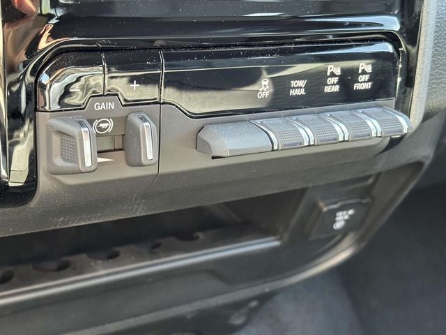 2025 RAM Ram 2500 RAM 2500 TRADESMAN CREW CAB 4X4 6'4' BOX