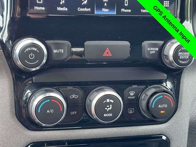 2024 RAM 2500 Tradesman Crew Cab 4x4 6'4' Box