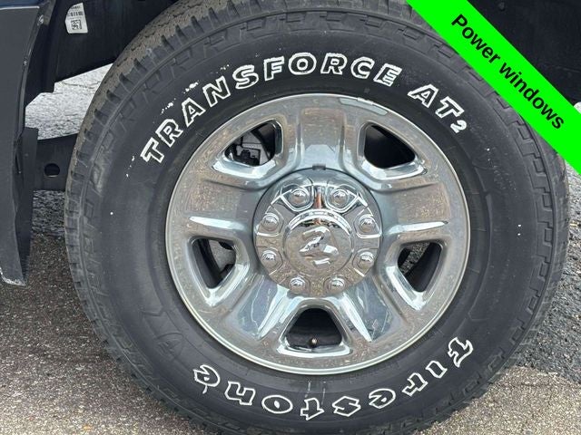 2024 RAM 2500 Tradesman Crew Cab 4x4 6'4' Box