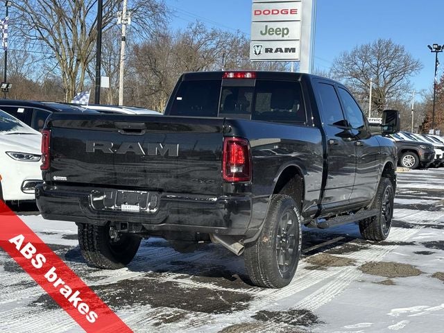 2026 RAM Ram 2500 RAM 2500 BLACK EXPRESS CREW CAB 4X4 6'4' BOX