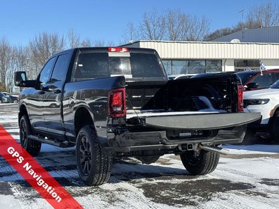 2026 RAM Ram 2500 RAM 2500 BLACK EXPRESS CREW CAB 4X4 6'4' BOX
