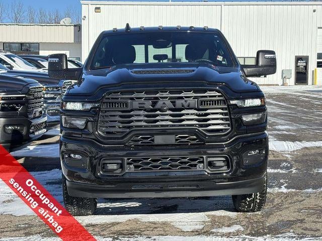 2026 RAM Ram 2500 RAM 2500 BLACK EXPRESS CREW CAB 4X4 6'4' BOX