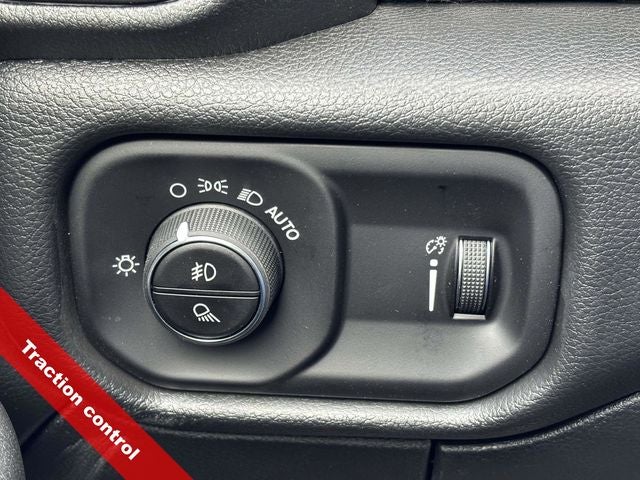 2026 RAM Ram 2500 RAM 2500 BLACK EXPRESS CREW CAB 4X4 6'4' BOX