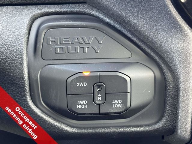 2026 RAM Ram 2500 RAM 2500 BLACK EXPRESS CREW CAB 4X4 6'4' BOX