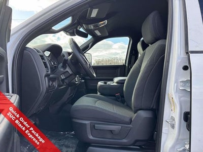 2026 RAM Ram 2500 RAM 2500 BLACK EXPRESS CREW CAB 4X4 6'4' BOX