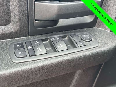 2022 RAM 2500 Tradesman Crew Cab 4x4 6'4' Box