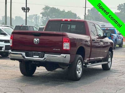 2022 RAM 2500 Tradesman Crew Cab 4x4 6'4' Box
