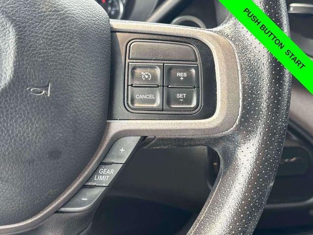 2022 RAM 2500 Tradesman Crew Cab 4x4 6'4' Box