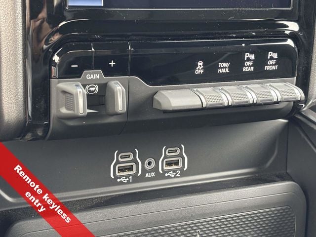 2025 RAM Ram 2500 RAM 2500 BIG HORN CREW CAB 4X4 6'4' BOX