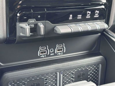2027 RAM 2500 RAM 2500 LARAMIE CREW CAB 4X4 6'4' BOX