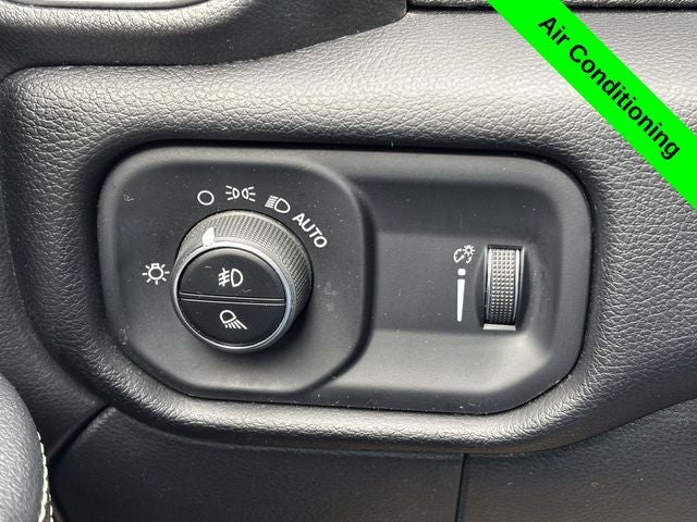 2024 RAM 2500 Big Horn Crew Cab 4x4 8' Box