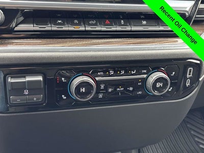 2022 Chevrolet Silverado 1500 4WD Crew Cab Short Bed RST