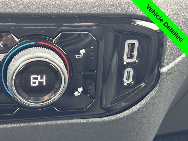 2022 Chevrolet Silverado 1500 4WD Crew Cab Short Bed RST
