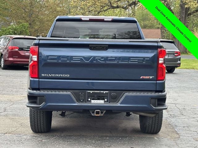 2022 Chevrolet Silverado 1500 4WD Crew Cab Short Bed RST