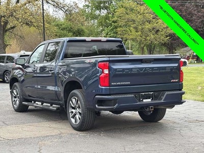 2022 Chevrolet Silverado 1500 4WD Crew Cab Short Bed RST