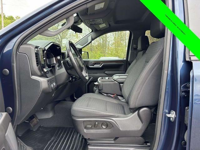 2022 Chevrolet Silverado 1500 4WD Crew Cab Short Bed RST
