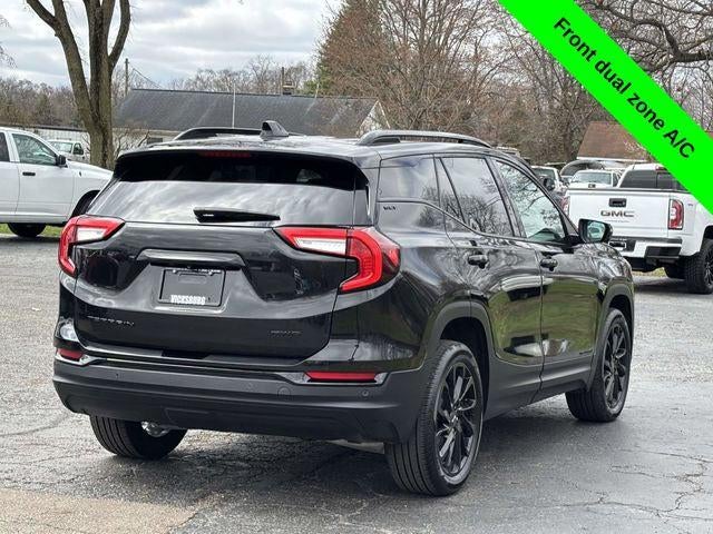 2023 GMC Terrain AWD SLT
