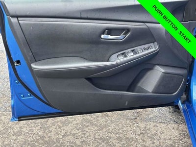 2024 Nissan Sentra SV Xtronic CVT