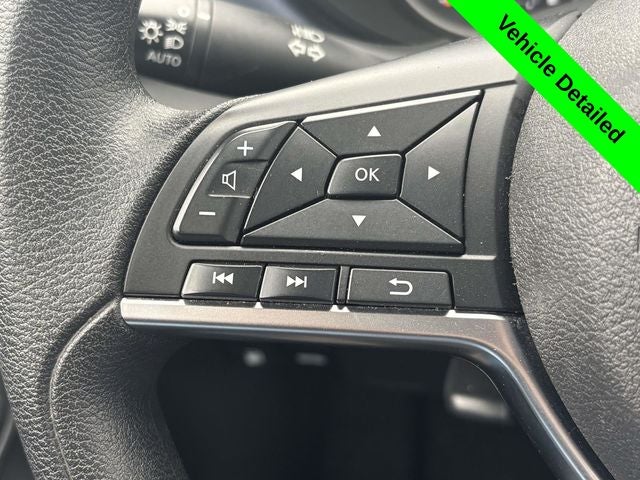 2024 Nissan Versa 1.6 SV