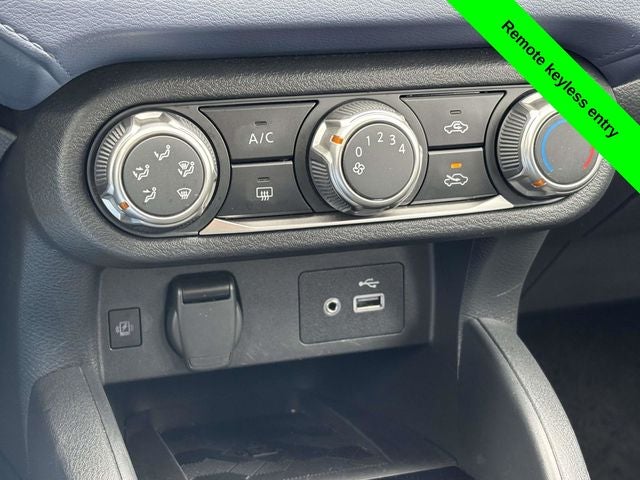 2024 Nissan Versa 1.6 SV