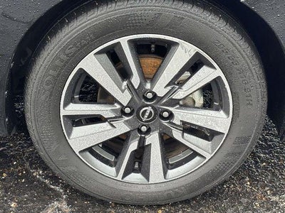 2024 Nissan Versa 1.6 SV