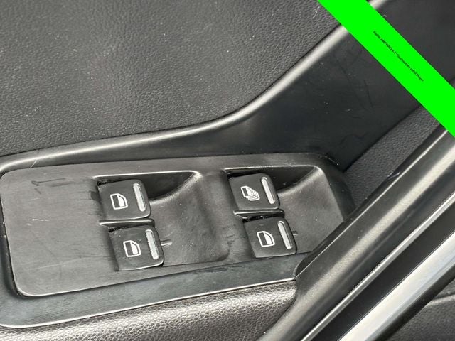 2018 Volkswagen Beetle Convertible 2.0T Coast