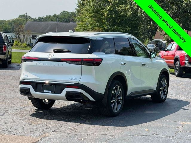 2023 INFINITI QX60 LUXE AWD