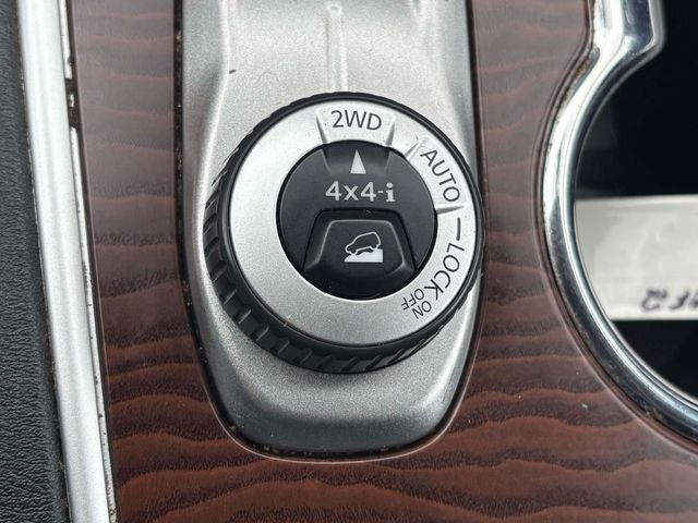 2017 Nissan Pathfinder Platinum