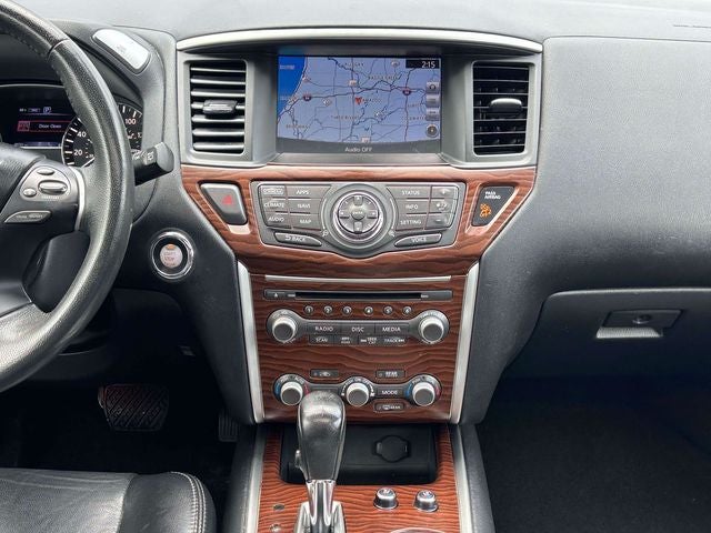 2017 Nissan Pathfinder Platinum