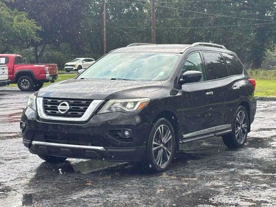 2017 Nissan Pathfinder Platinum