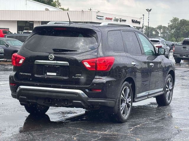 2017 Nissan Pathfinder Platinum