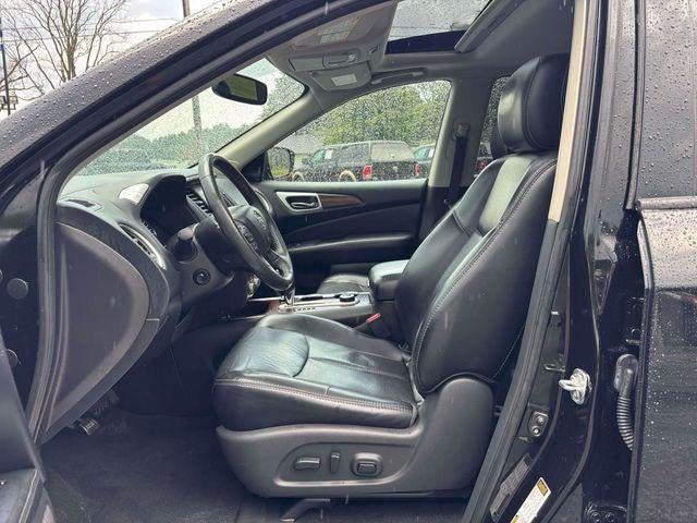 2017 Nissan Pathfinder Platinum