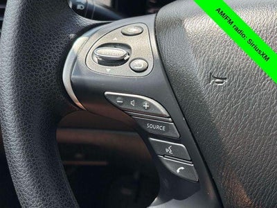 2019 Nissan Pathfinder S
