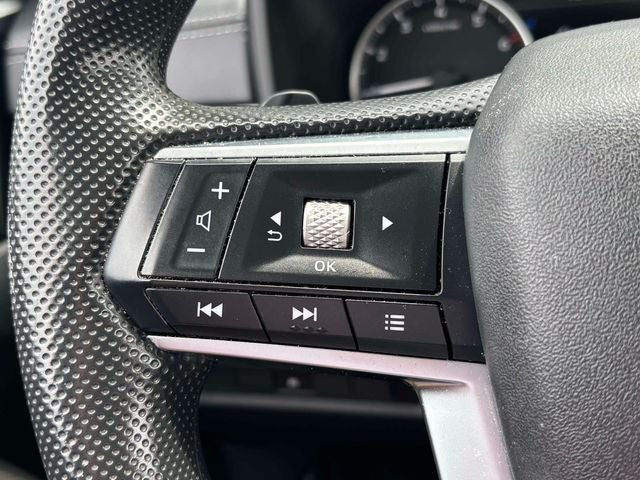 2023 Mitsubishi Outlander ES