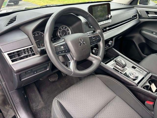 2023 Mitsubishi Outlander ES 2.5 2WD
