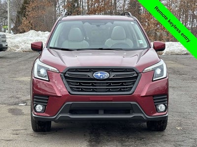 2023 Subaru Forester Premium