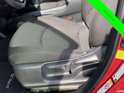 2020 Toyota Prius LE