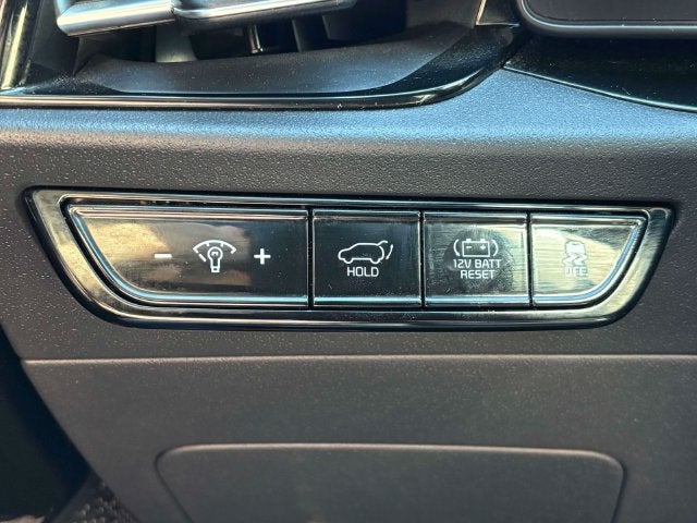 2023 Kia Niro SX Touring