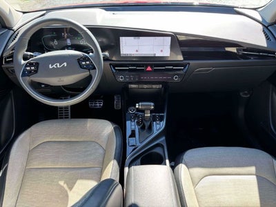 2023 Kia Niro SX Touring
