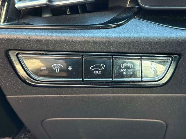 2023 Kia Niro SX Touring