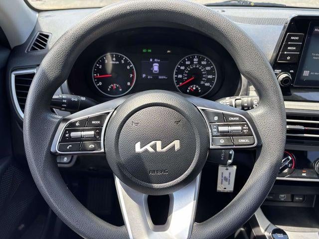 2023 Kia Seltos LX