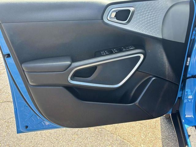 2023 Kia Soul S